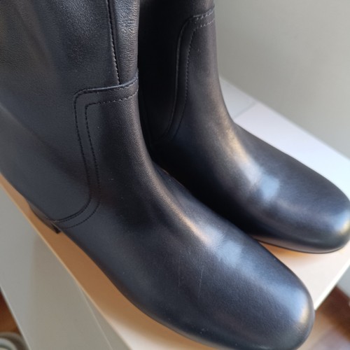 Beautiful women leather - women's,